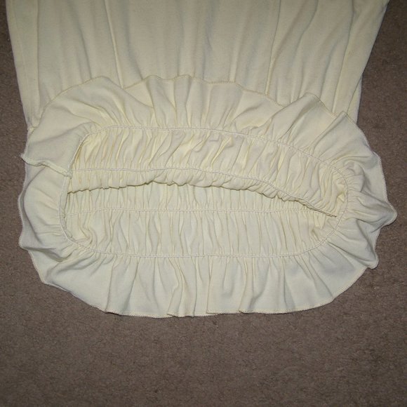 Size M/L Vol. 1 brand Light Yellow Stretchy Top MADE IN USA - Picture 8 of 8